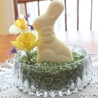 Easy Easter Centerpiece