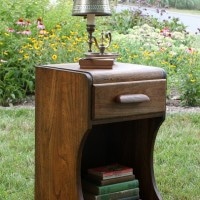 Vintage Bedside Table Makeover