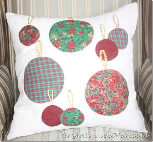 Ball Christmas Pillow How-To3