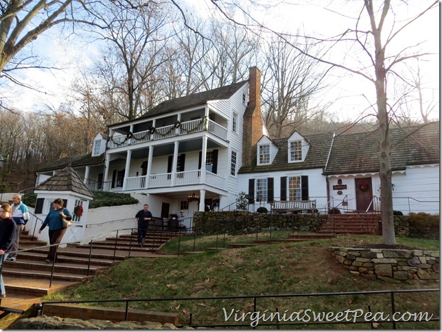 Historic Michie Tavern in Charlottesville VA