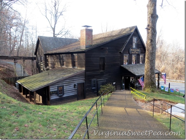 Michie Tavern General Store