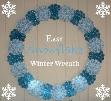 How to Make an Easy Winter Snowflake Wreath