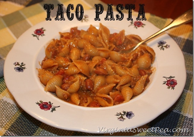 Taco Pasta - Combine the taste of tacos and chili with pasta and you get this delicious dish. virginiasweetpea.com #tacopasta #pastarecipe #pasta