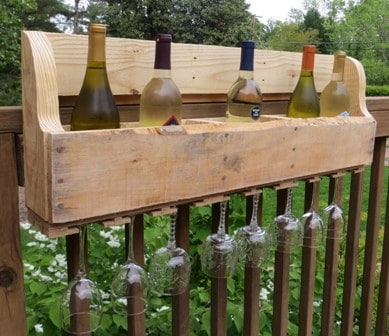 DIY Pallet Wine Rack