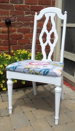 Yard Sale Chair Makeover