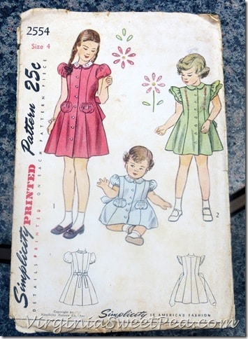 Vintage Sewing Pattern for Child Dresses