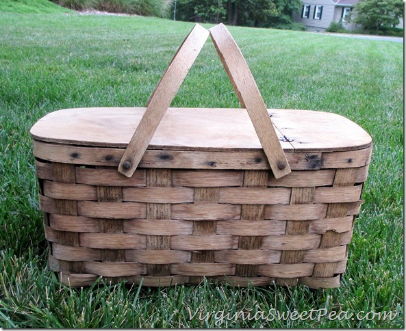 Trash to Treasure Picnic Basket - Sweet Pea