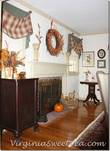 Fall Mantel