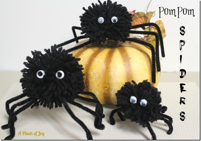 Halloween Pom Pom Spiders