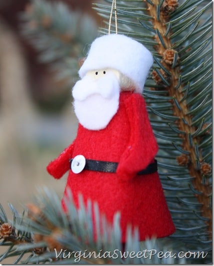 Clothespin Santa Ornament