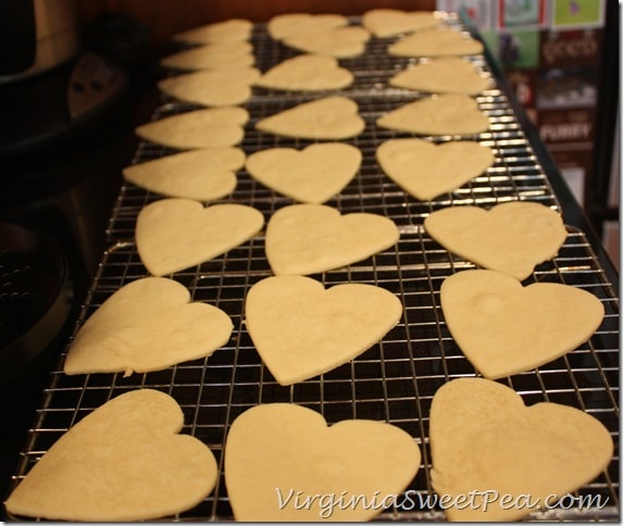 Granny's Cookies Cooling