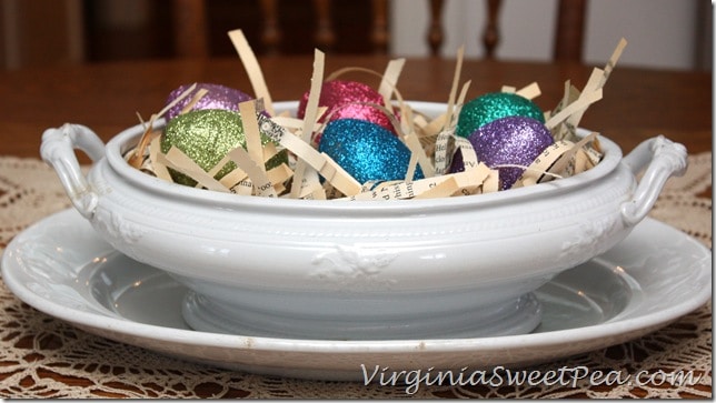 Glittered Easter Eggs by virginiasweetpea.com