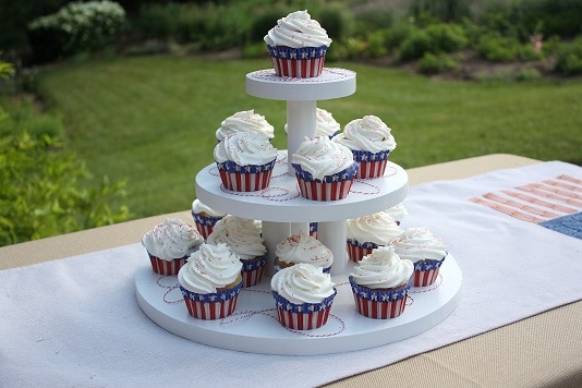 DIY Cupcake Stand