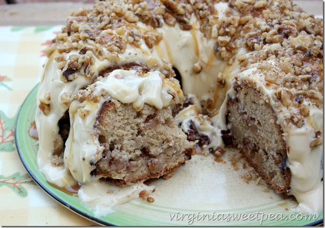 Caramel Apple Pound Cake5