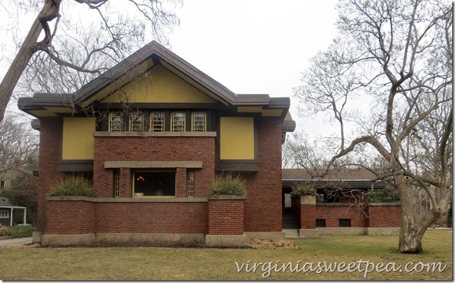 frank-lloyd-wright-home-in-chicago