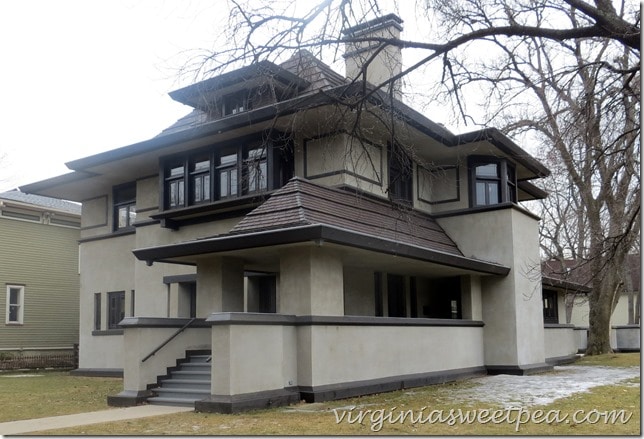 frank-lloyd-wright-oak-park-chicago-architecture