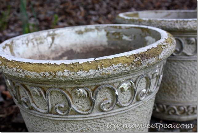 Worn Flower Pots - See how to give these a makeover to make them look like new with paint.  virginiasweetpea.com