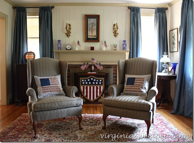 decorating-with-antiques-for-july-4