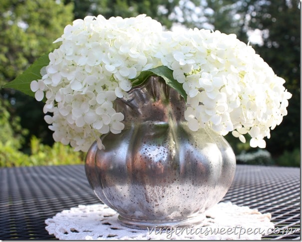 DIY Faux Mercury Vase - Follow this tutorial to transform any vase into a mercury glass one.  virginiasweetpea.com