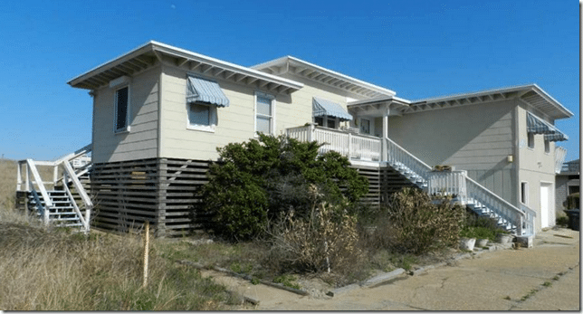 1946 Nags Head beach house before it was moved.