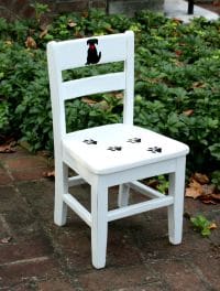 This dog themed painted child's chair is charming! virginiasweetpea.com