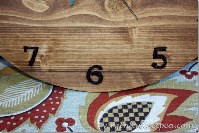 Wood Burned Numbers on a DIY Wood Clock by virginiasweetpea.com