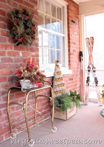 Christmas2015PorchDecor.jpg