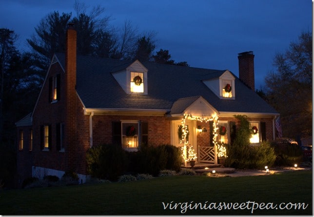 Outdoor Lighting to Welcome Friends and Guests