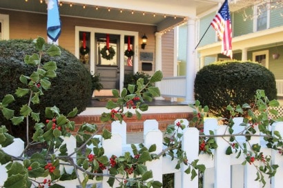 Tour a 100 Year Old Home that has been modernized but retains its historic charm.