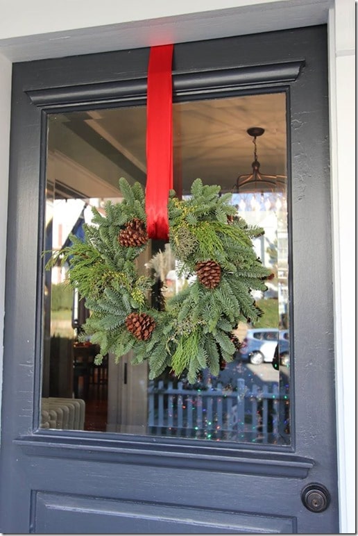 Inviting Christmas Wreath