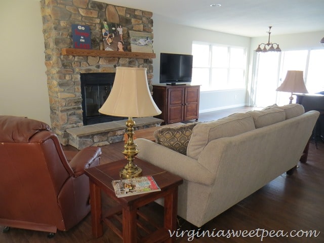 Smith Mountain Lake House Living Room