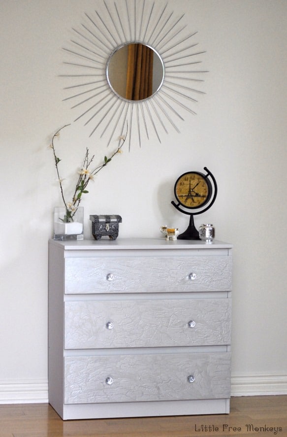 Cracked-paint-dresser-makeover3_1