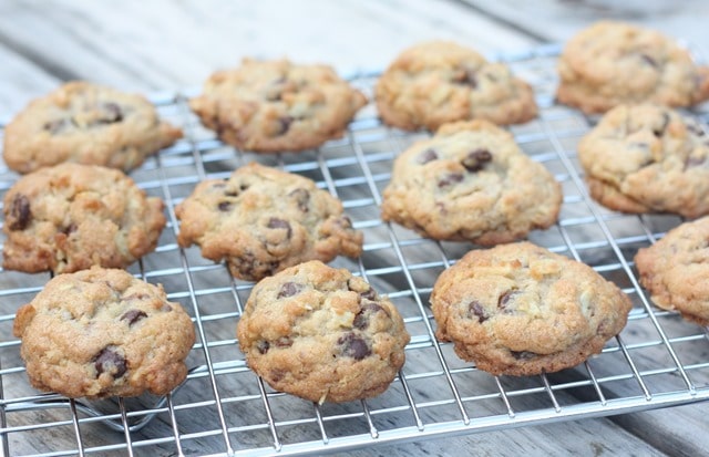 Chocolate Chip Toffee Potato Chip Cookies - This is a great recipe! virginiasweetpea.com