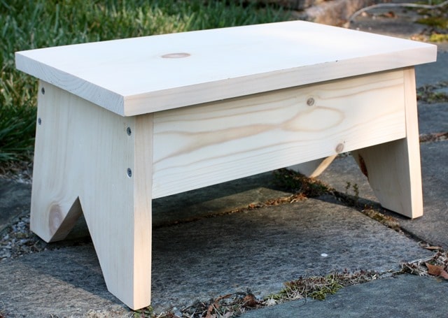 DIY Wooden Footstool - Learn how to make your own! virginiasweetpea.com