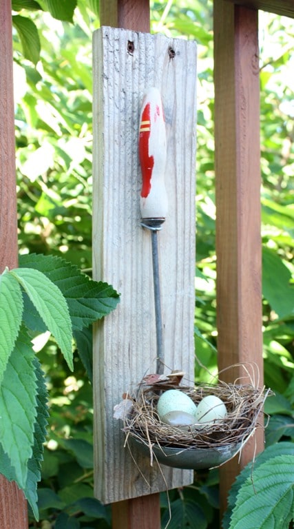 Vintage Ladle Repurposed into Farmhouse Decor - virginiasweetpea.com