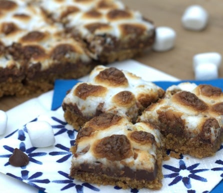 Spicy Smoky S'mores Bars are a real crowd pleaser. A touch of heat gives these s'mores bars a different taste.