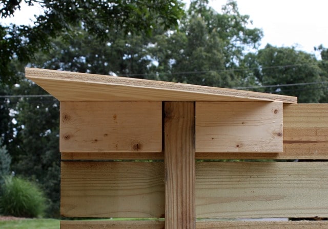 How to Make Braces for DIY folding display to use for craft shows and vintage markets.