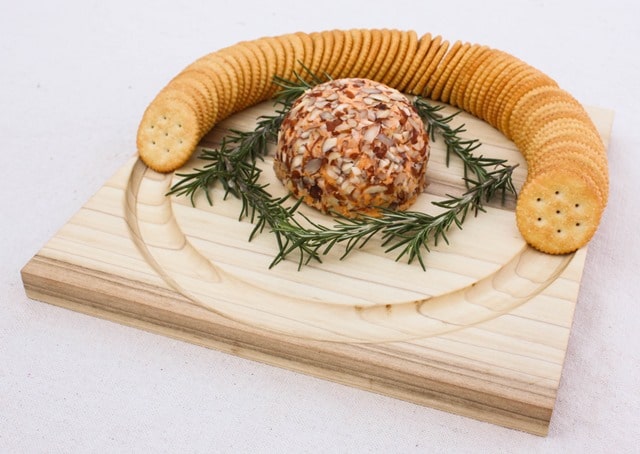 DIY Cheese and Crackers Serving Board - Learn how to make your own with this step-by-step tutorial. virginiasweetpea.com