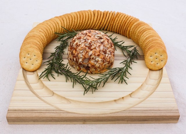 DIY Cheese and Crackers Serving Board - Learn how to make your own with this step-by-step tutorial. virginiasweetpea.com