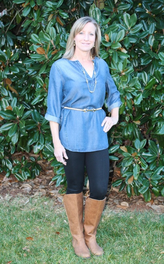Stitch Fix Review and Giveaway - December 2016 - Renee C Kally Split Neck Tunic - virginiasweetpea.com