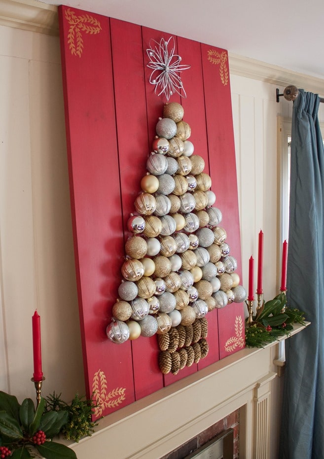 Learn How to Make a Holiday Ornament Display - virginiasweetpea.com