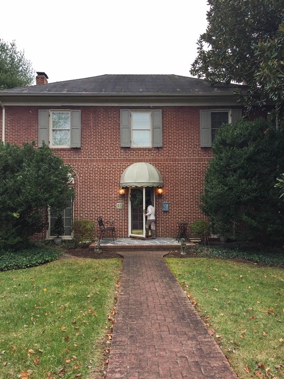 Christmas Home Tour in Waynesboro, VA - 1926 Colonial Revival