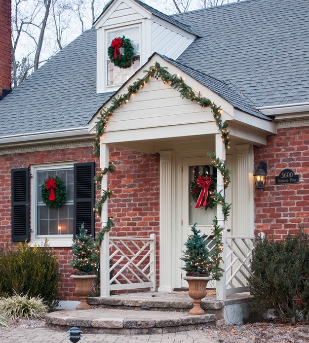 Christmas Outside and on the Porch - Traditional Southern Christmas Decor - virginiasweetpea.com