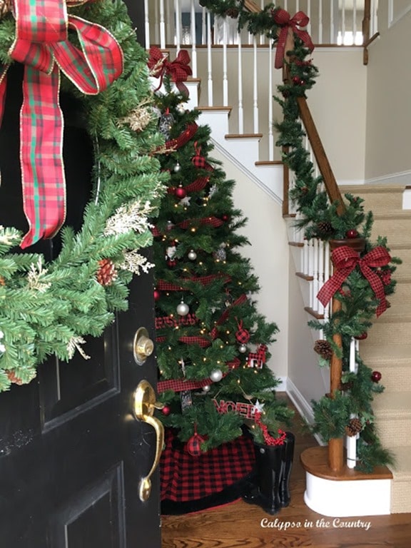 Holiday House tour welcome