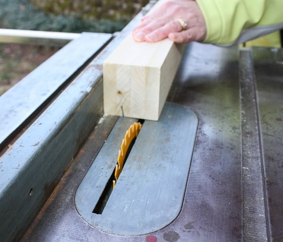 Step-by-Step Tutorial for Making a DIY Wood Card Display and Holder - virginiasweetpea.com