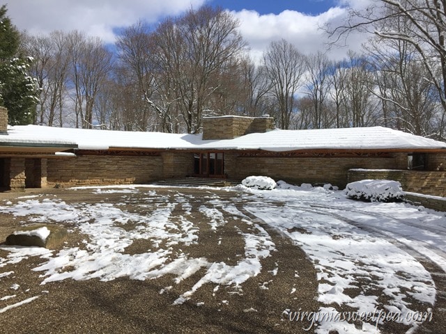 Kentuck Knob - A Frank Lloyd Wright home designed for the Hagan family. virginiasweetpea.com