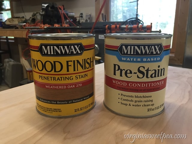 Minwax Wood Finish Penetrating Stain in Weathered Oak and Minwax Pre-Stain Wood Conditioner