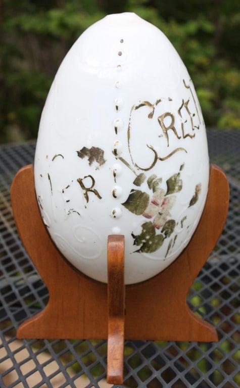 Vintage China Egg with "Easter Greetings" and Florals