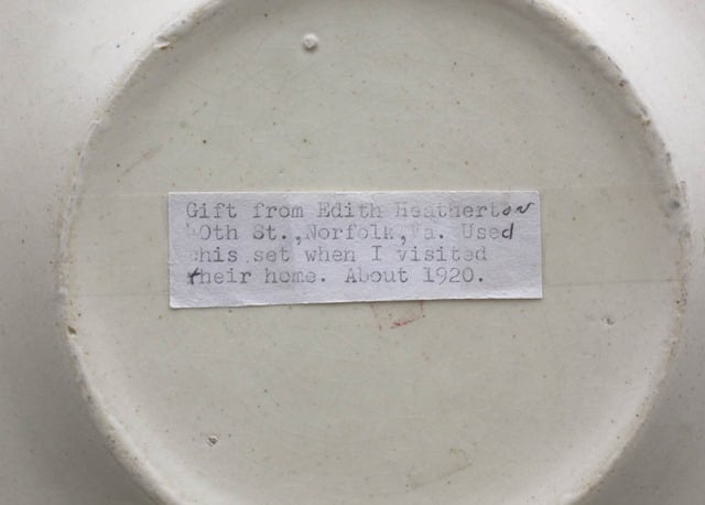 Note on the back of Roseville pottery 1920s juvenile rabbit cup and saucer and matching bunny plate