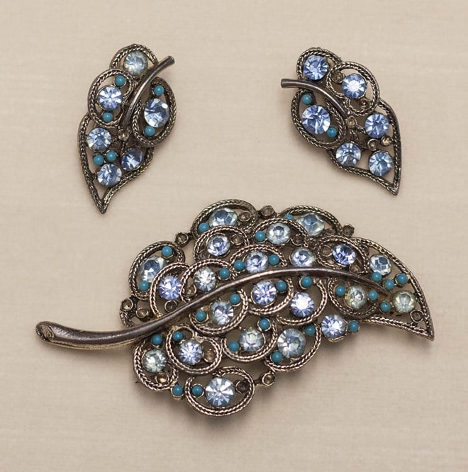 Vintage Pin and Clip Earring Set - virginiasweetpea.com Vintage Pin and Clip Earring Set